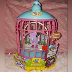 Little Live Pets Lil Bird with cage Polly Pearl Interactive Singing Pet Toy